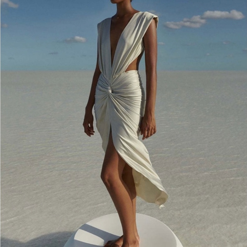 BNWT Mia Dress in Ivory Baobab